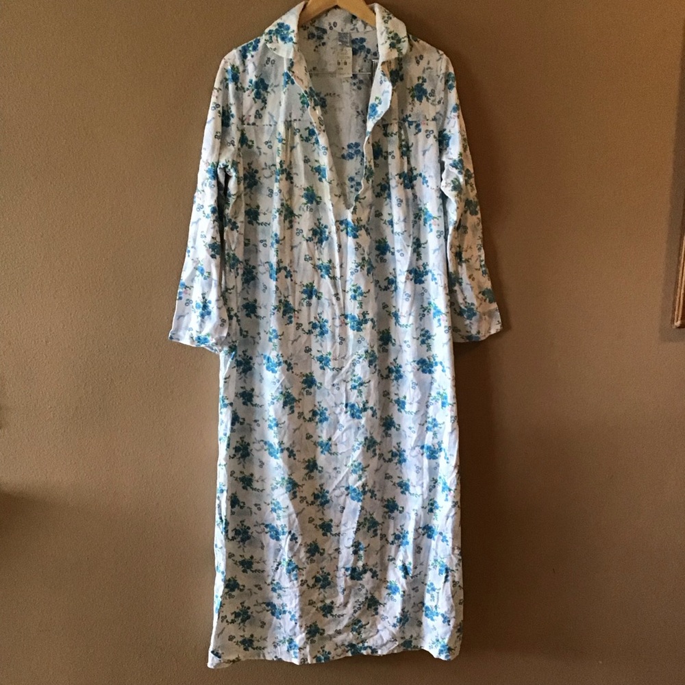 NWT Vintage Sears Blue & White Floral Cozy Cottagecore Long Sleep Shirt (M)